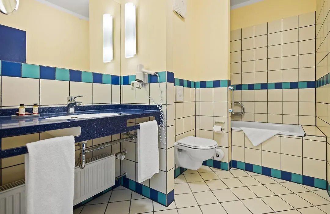 Neptun Hotel Kühlungsborn-1